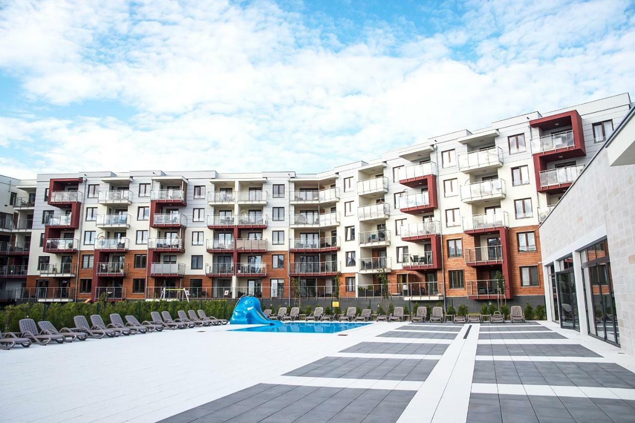 Lato Apartament Polanki Park Z Miejscem Parkingowym Kolobrzeg Bagian luar foto